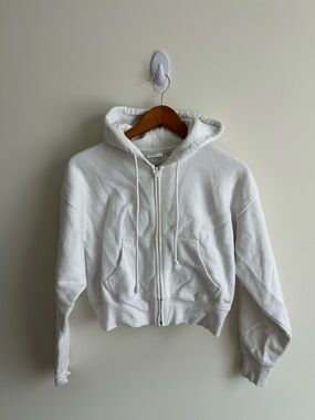 Aritzia Tna Cropped Zip Up